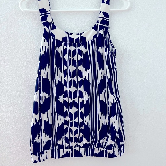 INC navy and white sleeveless top - Picture 2 of 2